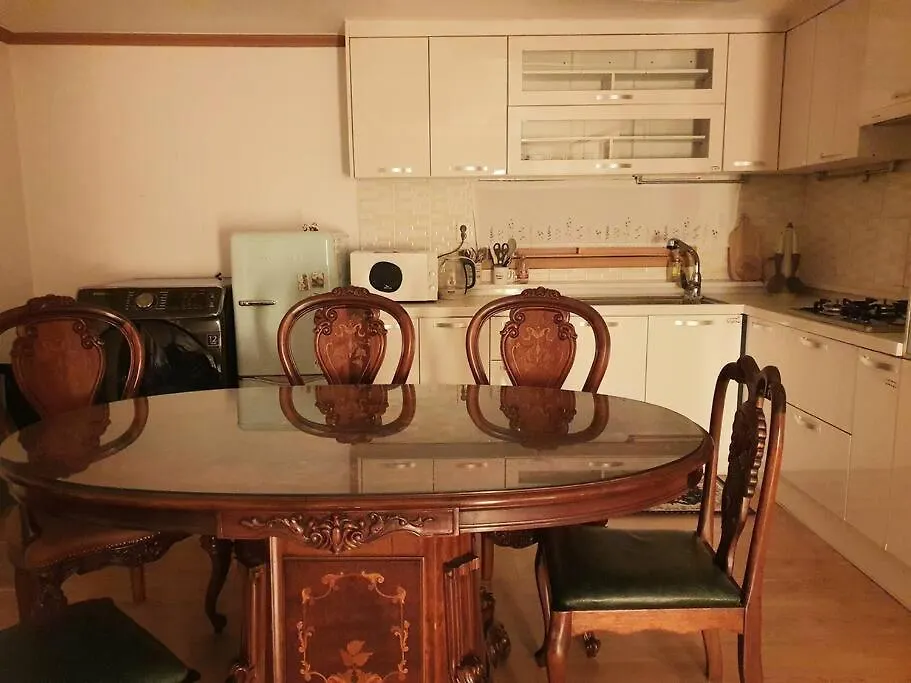 Como House Inha Univ 3 Room Incheon Apartment